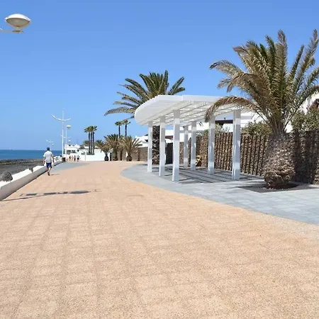 Sun-apartment Mar - Direkt Am Meer/pool - Wylan *